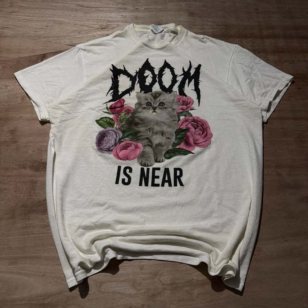 Y2K Delta Doom Is Near Kitten Cat Roses Graphic T Shirt Emo Goth Medium